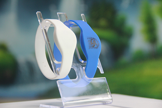 id硅膠腕帶保護套易變形，你找到它不回彈的原因了嗎？