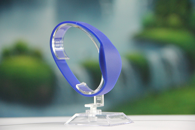 飛利浦CPU卡可以兼容M1系列芯片卡，安全性更高