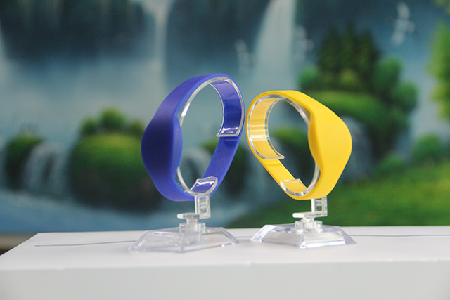 橡膠墊圈與松緊腕帶墊圈的區(qū)別 橡膠墊圈與松緊腕帶墊圈的區(qū)別