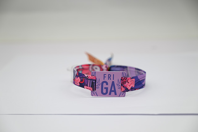 磁條卡、金融IC卡、芯片磁條復(fù)合卡區(qū)別